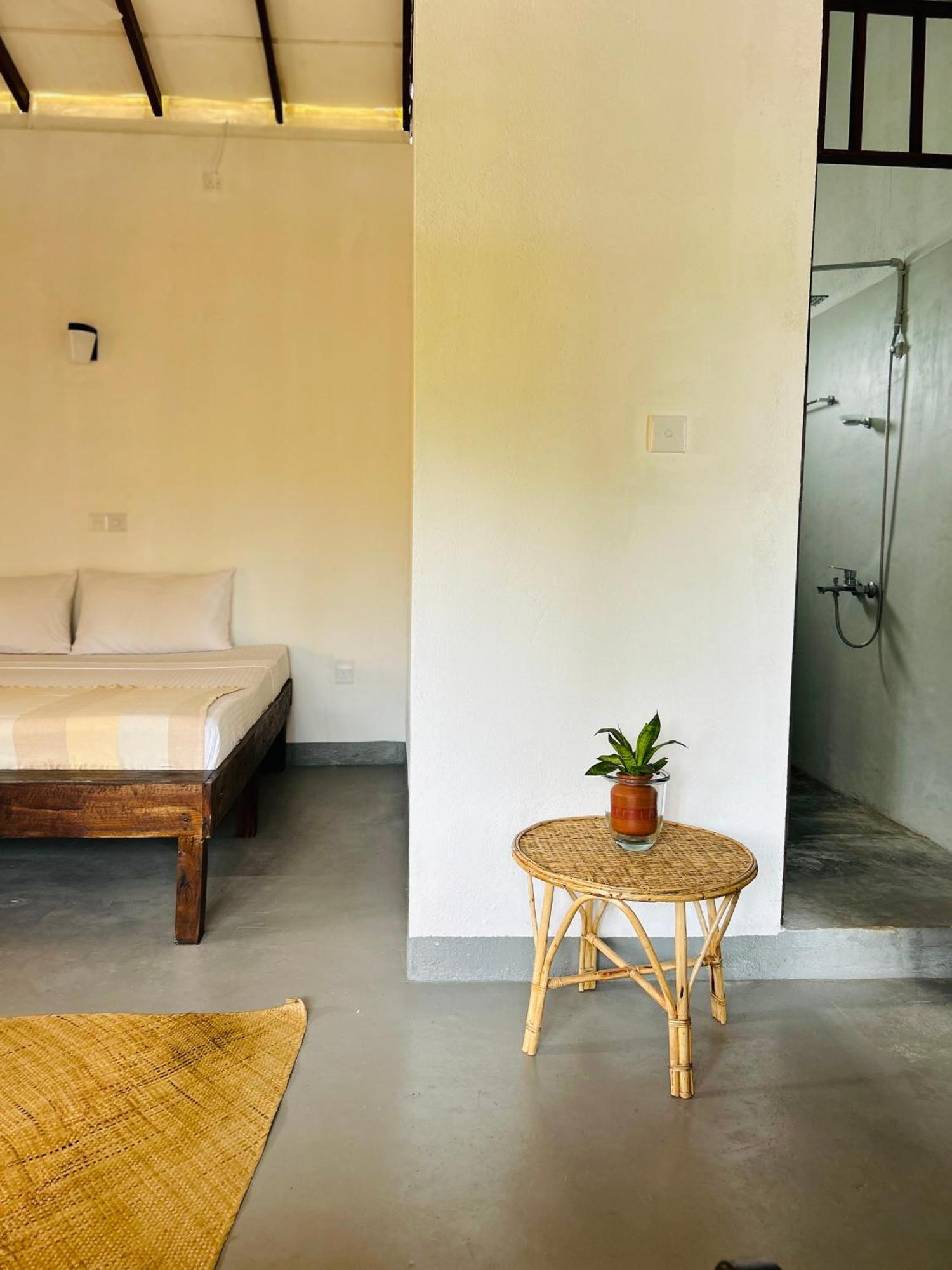 One Bhakthi Sri Lanka Hotel Ahangama Bagian luar foto