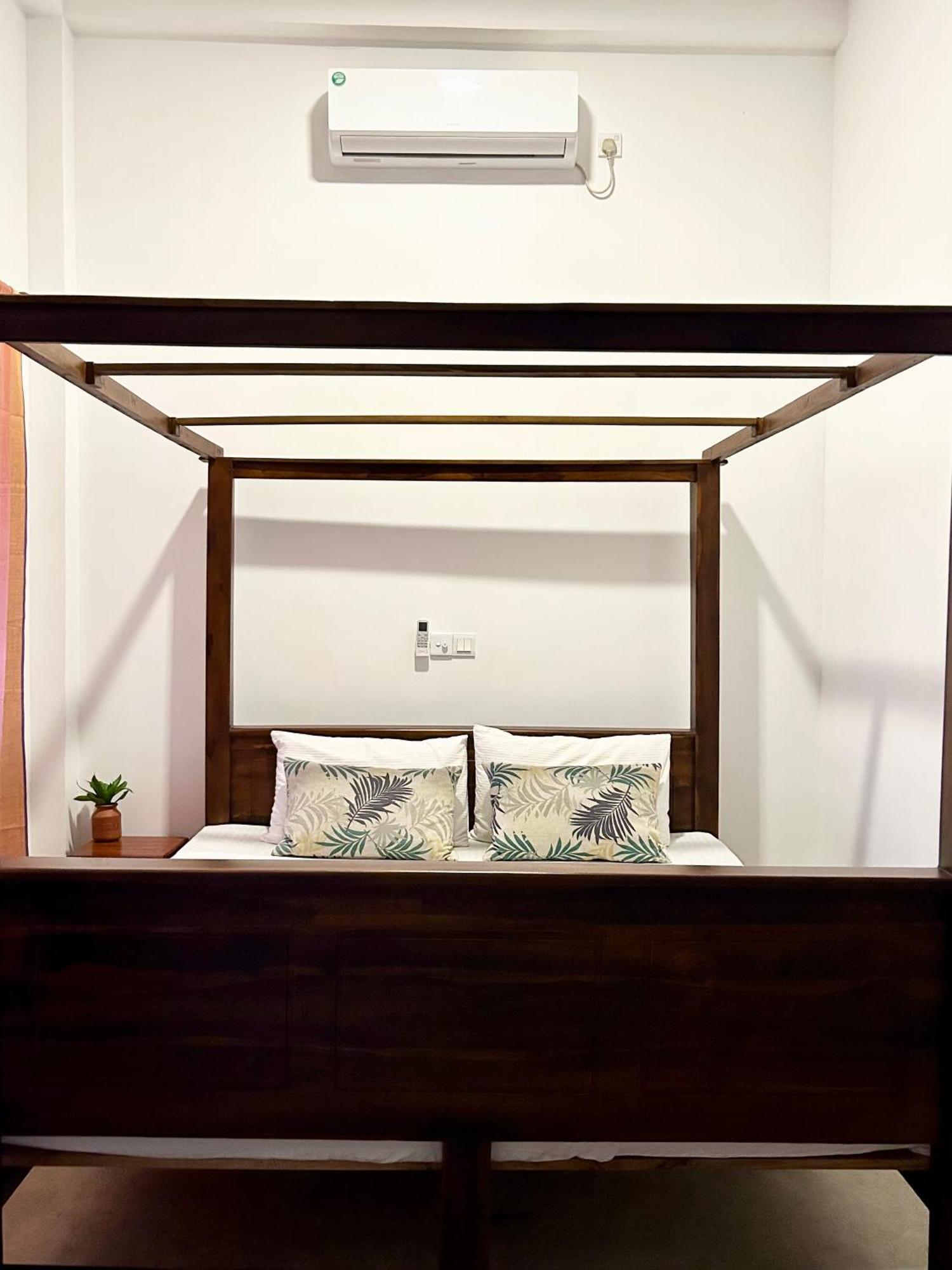 One Bhakthi Sri Lanka Hotel Ahangama Bagian luar foto