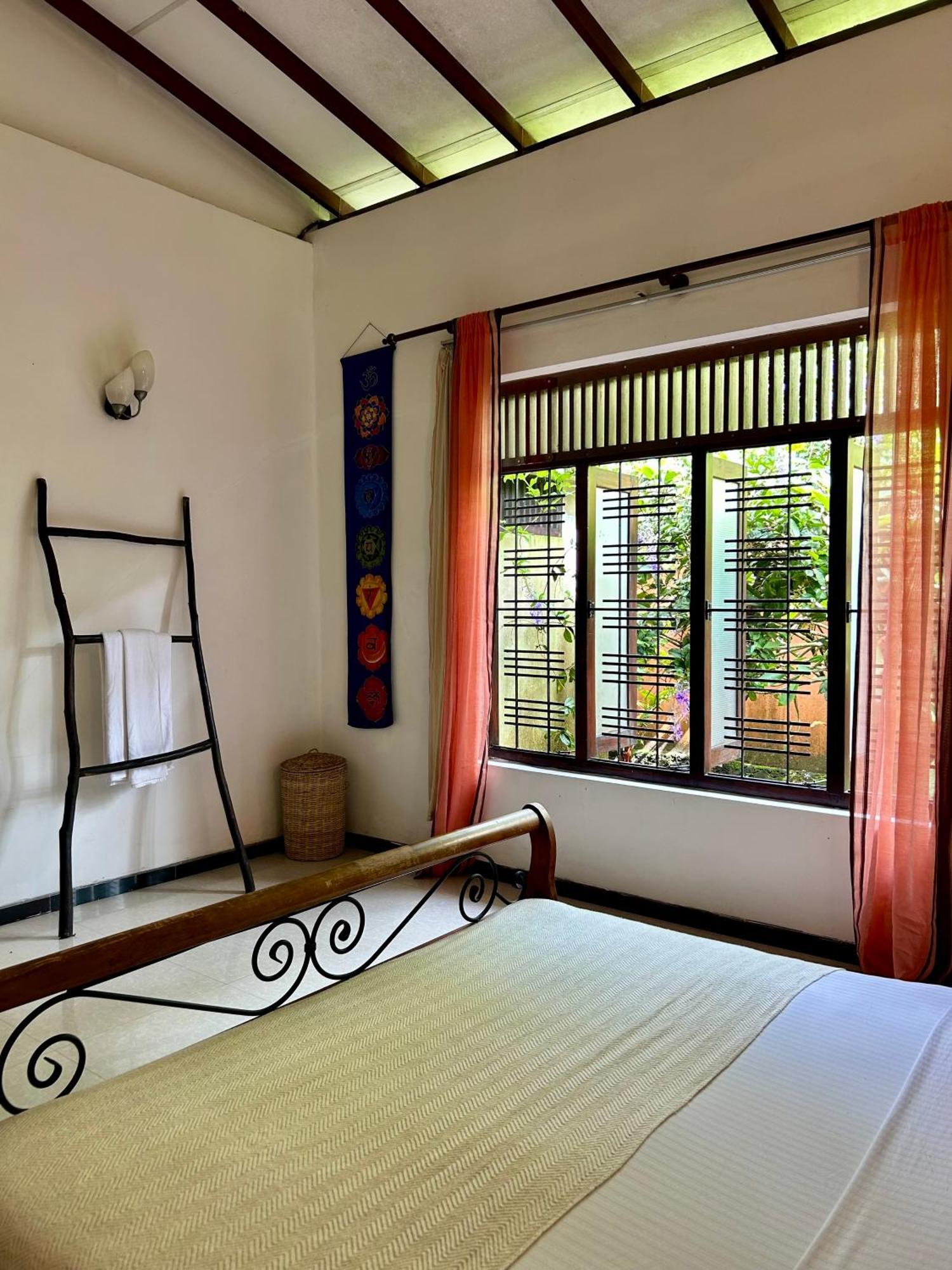 One Bhakthi Sri Lanka Hotel Ahangama Bagian luar foto
